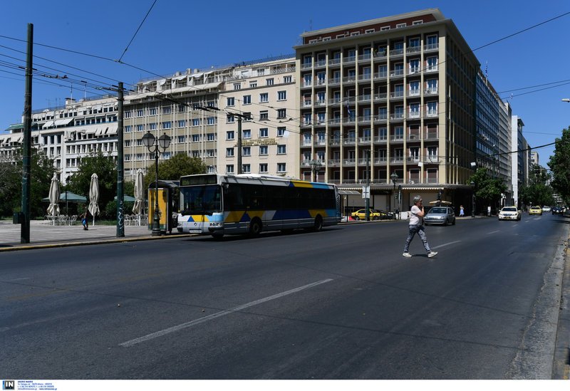 Ελάχιστα τα ΙΧ ακόμη πιο λίγοι οι πεζοί