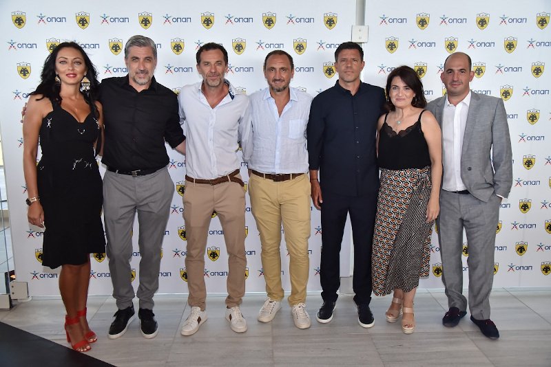 Μαίρη Βεργέτη, Βοηθός Μάρκετινγκ και υπεύθυνη social media της ΕΠΟ, Κωνσταντίνος  Κωνσταντινίδης, Τεχνικός Διευθυντής Εθνικών ομάδων, Γιάννης Γκούμας, Προπονητής Εθνικής Ομάδας Ελπίδων, Μιχάλης Βαλκάνης, Βοηθός Προπονητή Εθνικής Ανδρών, Τάκης Φύσσας, Αθλητικός Διευθυντής Εθνικής Ανδρών, Έλλη Μελαχροινίδου, Εμπορική διευθύντρια ΕΠΟ, Μπάμπης Παπαδόπουλος, Προϊστάμενος εμπορικού τμήματος ΕΠΟ