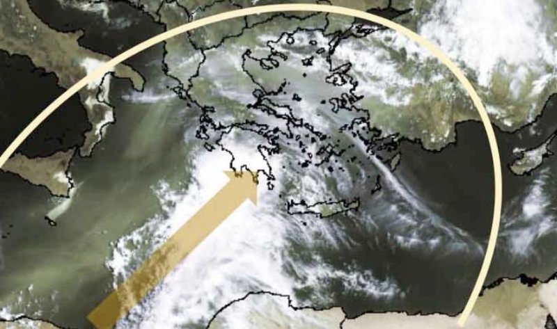 Δορυφορική εικόνα που δείχνει ένα πυκνό νέφος αφρικανικής σκόνης να πλησιάζει την Ελλάδα από τα δυτικά