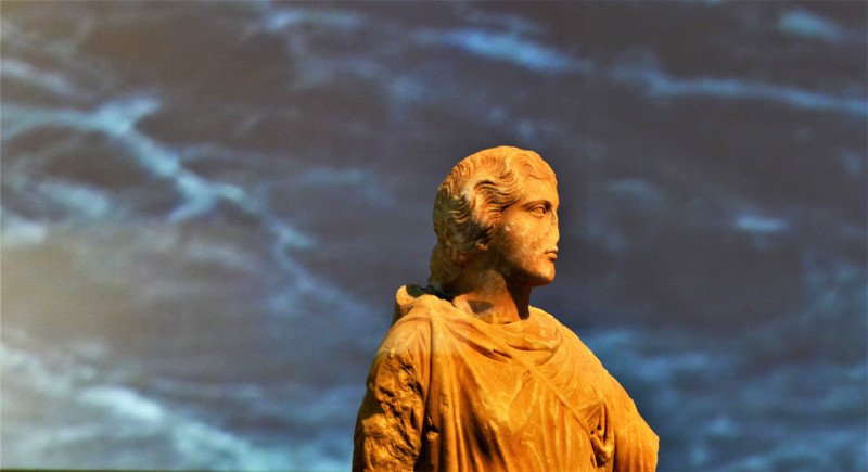 Εγκαίνια της περιοδικής έκθεσης του Εθνικού Αρχαιολογικού Μουσείου «Οι μεγάλες νίκες, στα όρια του μύθου και της ιστορίας»