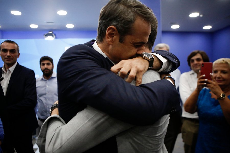 Κυριάκος Μητσοτάκης με τον γιο του