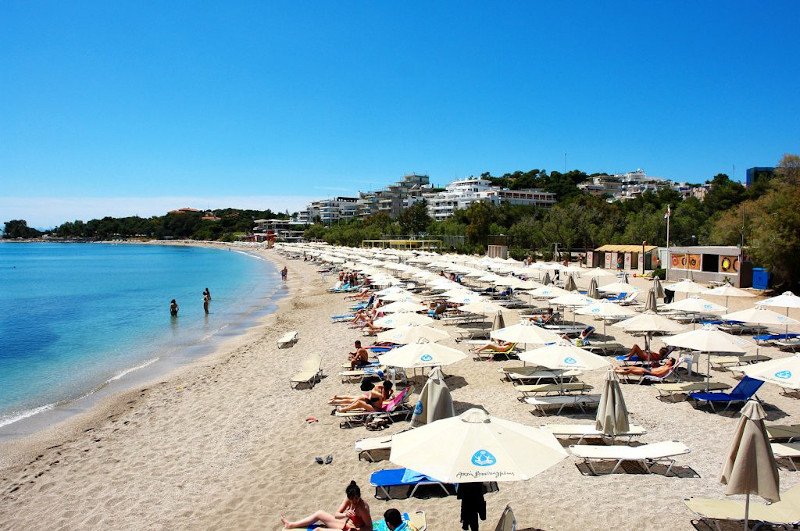 Η παραλία Ακτή Βουλιαγμένης
