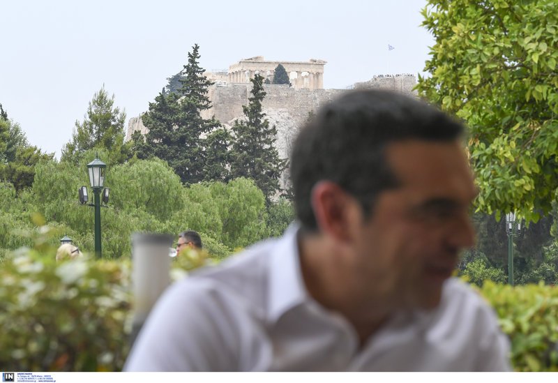 Αλέξης Τσίπρας θέα Ακρόπολη