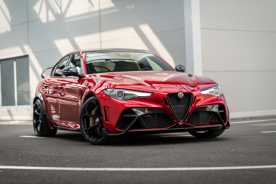 Alfa Romeo Giulia GTA: Αποκτά νέους, «ιστορικούς» χρωματισμούς -Εντυπωσιακές εικόνες