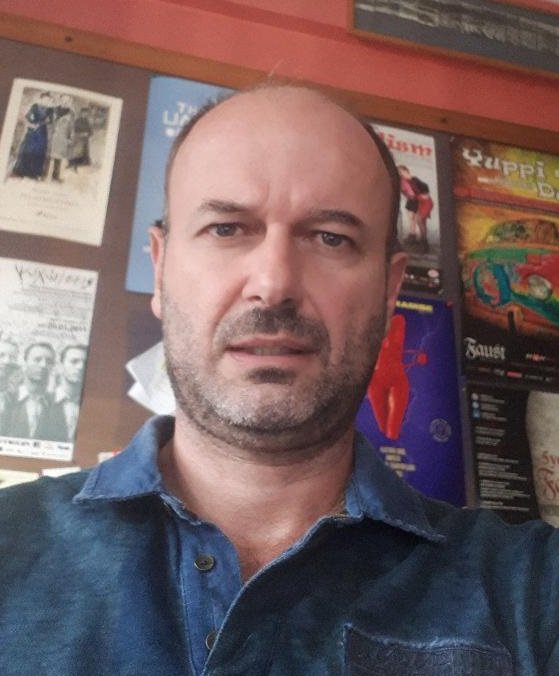 αντωνης περιστερακος