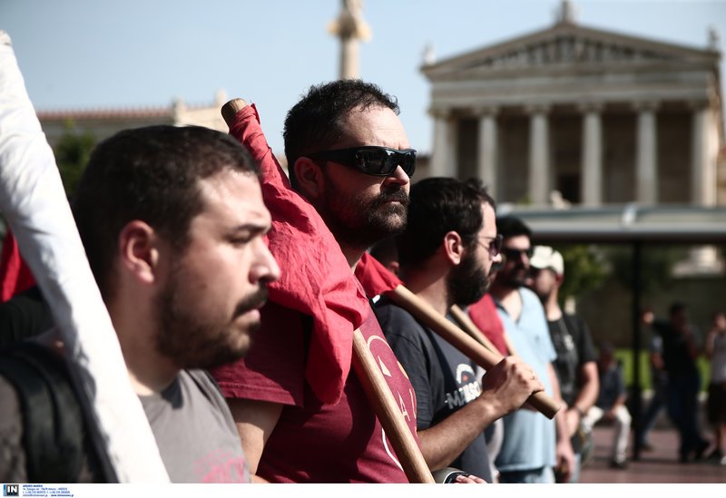 Εικόνες από τη σημερινή απεργία