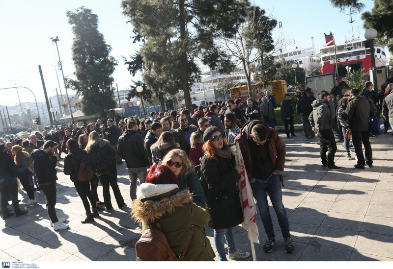 απεργία συγκέντρωση πειραιάς