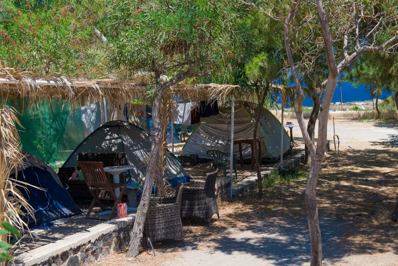 Απαραίτητες οι αποστάσεις ασφαλείας ανάμεσα στις σκηνές