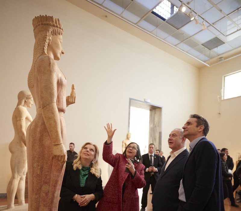 Ο Μπέντζαμιν Νετανιάχου εντυπωσιασμένος στο Αρχαιολογικό Μουσείο