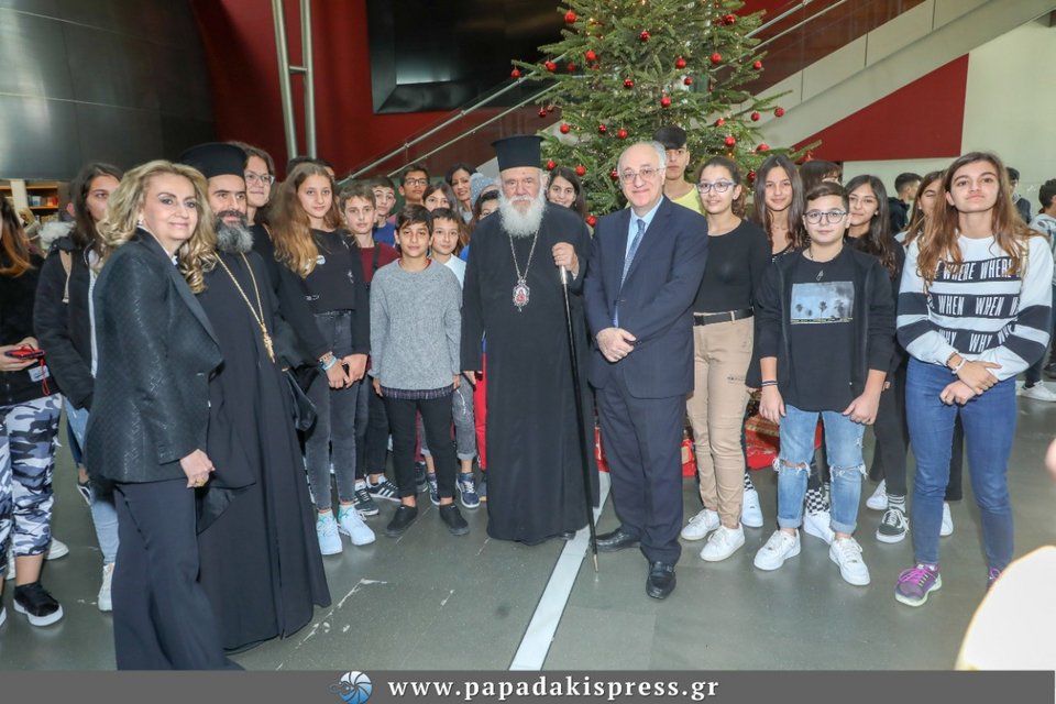 Ιερωνυμος με παιδια