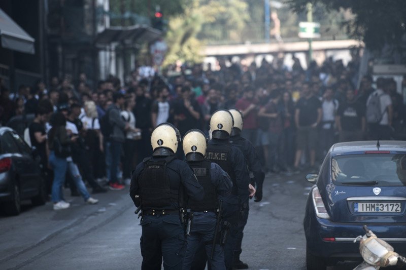 Στο σημείο έσπευσαν αστυνομικές δυνάμεις