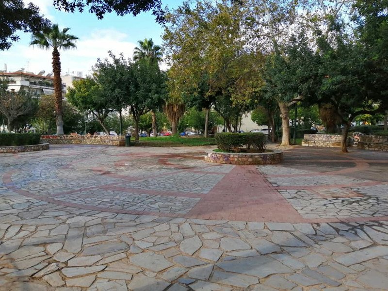 Αλλη μια πλατεία παραδόθηκε «μεταμορφωμένη» στους Αθηναίους