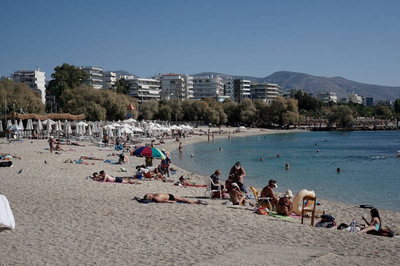 Ο καιρός δεν θυμίζει σε τίποτα φθινόπωρο