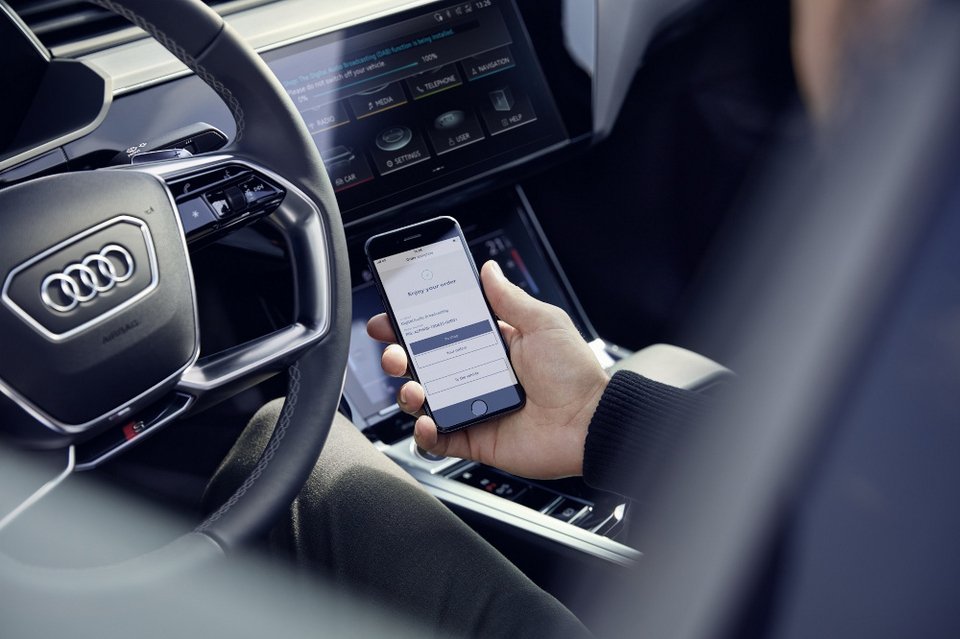 H Audi αλλάζει τον τρόπο που αγοράζουμε αυτοκίνητο