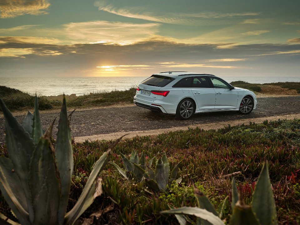 Audi A6 Avant TFSI e quattro: Tο plug-in υβριδικό station wagon