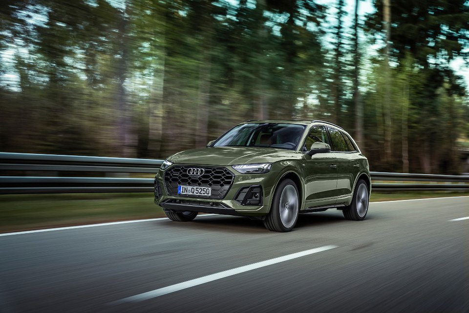 H Audi παρουσιάζει το ανανεωμένο Q5