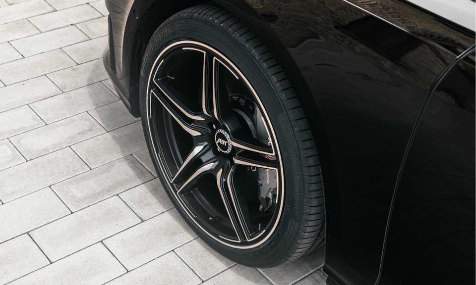 To Audi S8 της ΑΒΤ φτάνει τους 700 ίππους
