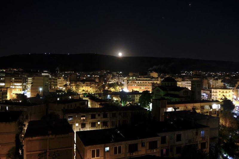αυγουστιάτικη πανσέληνος