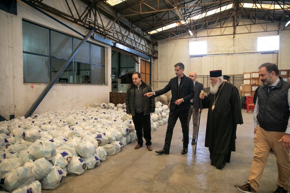 Ο Δήμαρχος Αθηναίων υποδέχτηκε στον Βοτανικό τον Αρχιεπίσκοπο Ιερωνυμο ,