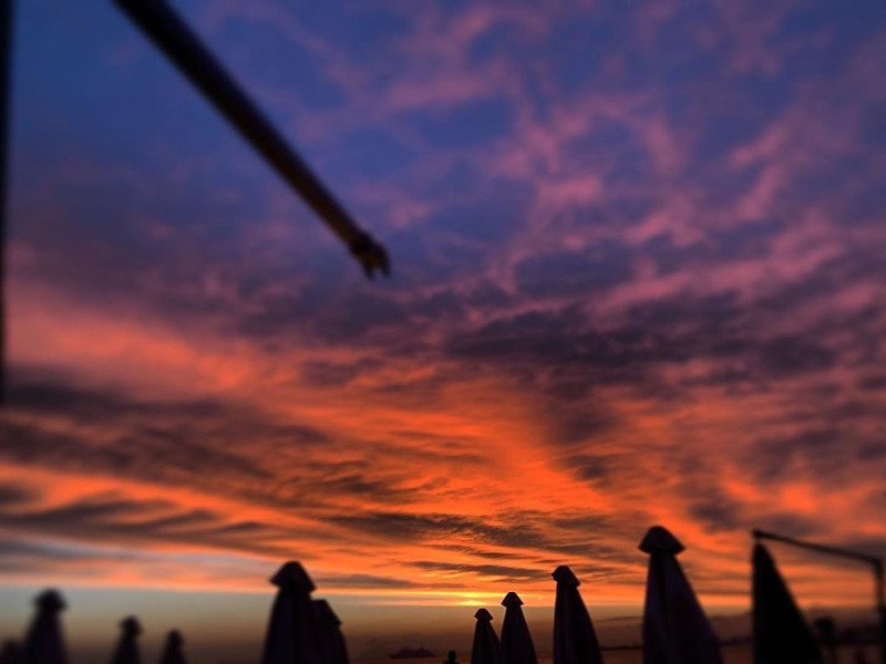 Balux Sunsets/Φωτογραφία: FacebookBalux Cafe The House Project @BaluxHouse