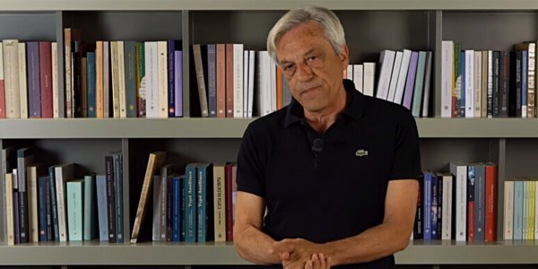 Ο κύριος Βασίλης Κάλφας