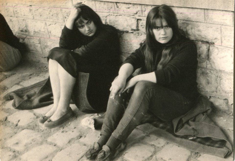 .Κοπέλες μπήτνικς στον Σηκουάνα (1957)