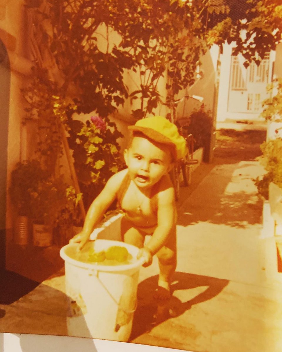 Η Μπέττυ Μαγγίρα μικρή 