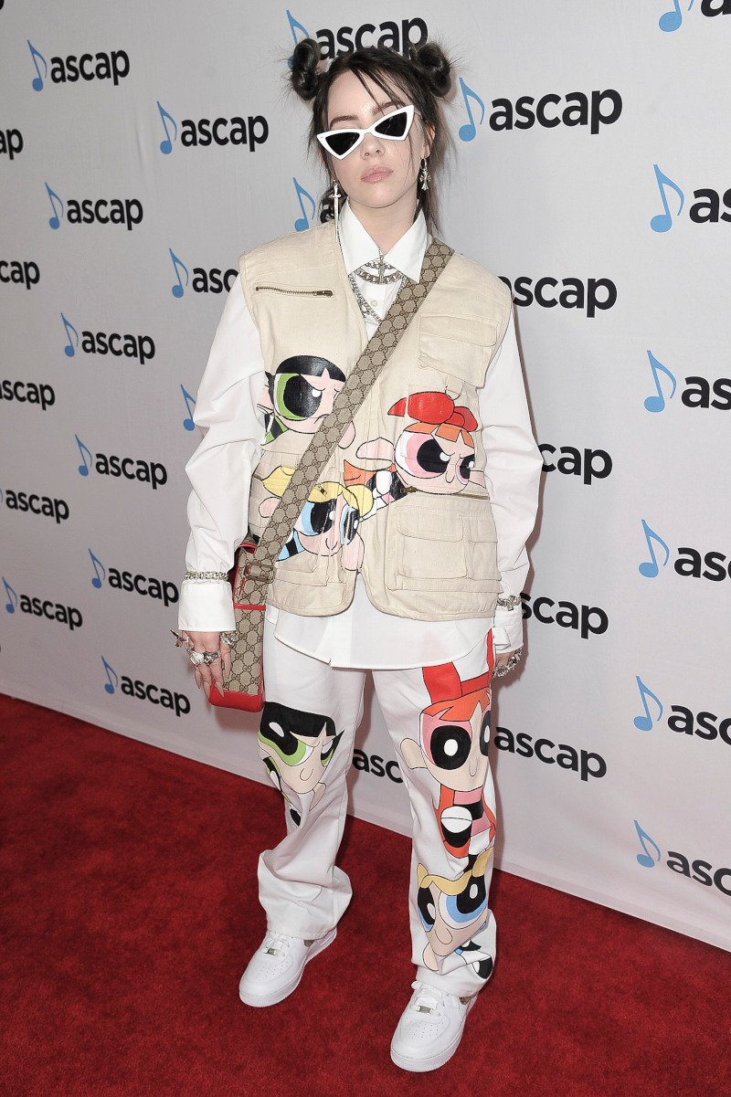 Η Billie Eilish με τα Powerpuff Girls