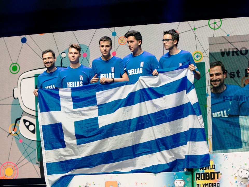 Η Ομάδα BitBot κατέκτησε τη δεύτερη θέση στο ρομποτικό ποδόσφαιρο