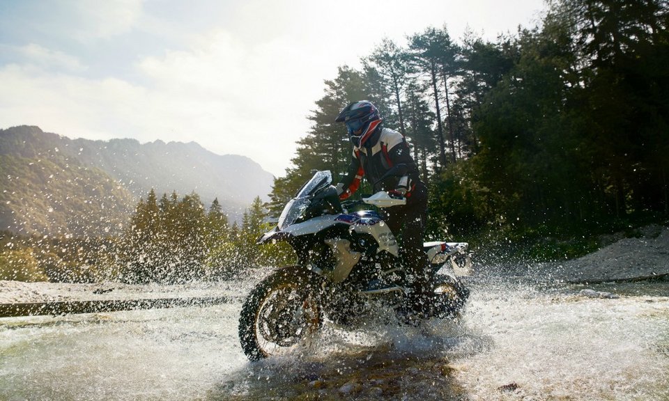 Ενατο συνεχόμενο ρεκόρ πωλήσεων για την BMW Motorrad