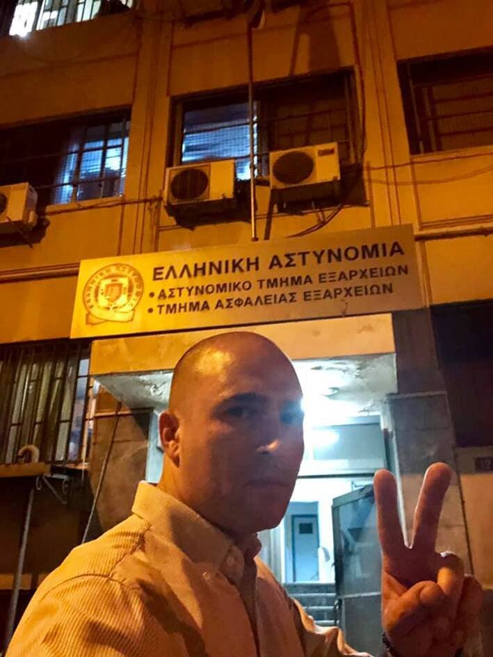 Μπογδάνος στο ΑΤ Εξαρχείων