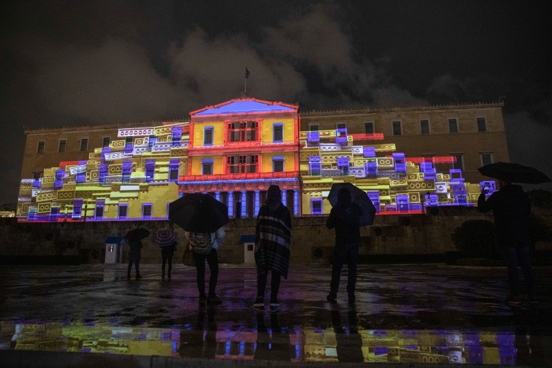 Εντυπωσιακό θέαμα από το 3D mapping στην εκδήλωση του δήμου Αθηναίων