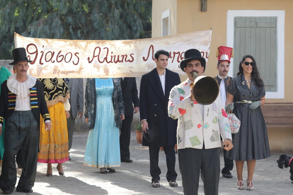 Ένα μπουλούκι καταφθάνει στο Διαφάνι στις «Άγριες Μέλισσες»