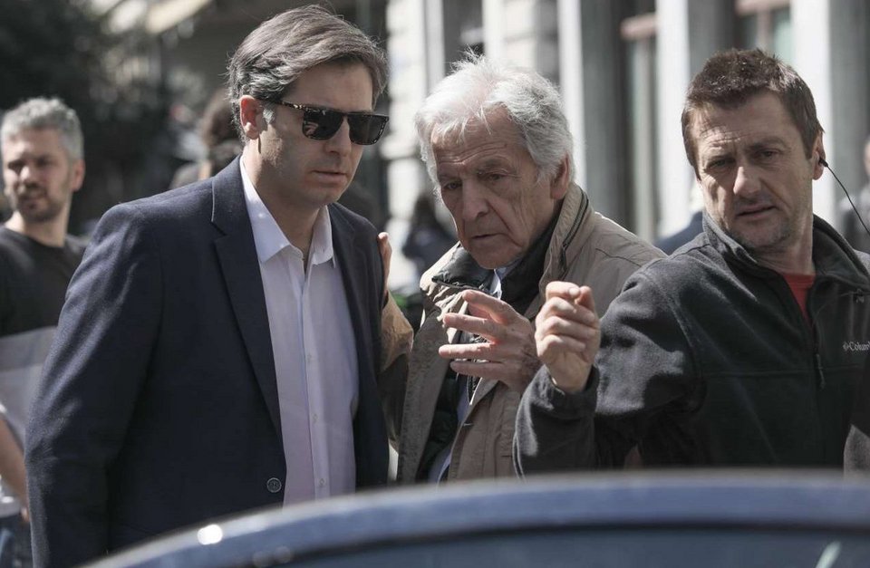 Ο Αλέξανδρος Μπουρδούμης στον ρόλο του Αλέξη Τσίπρα στην ταινία του Γαβρά