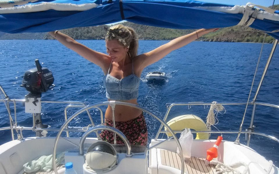 Κάρι Σάιμοντς