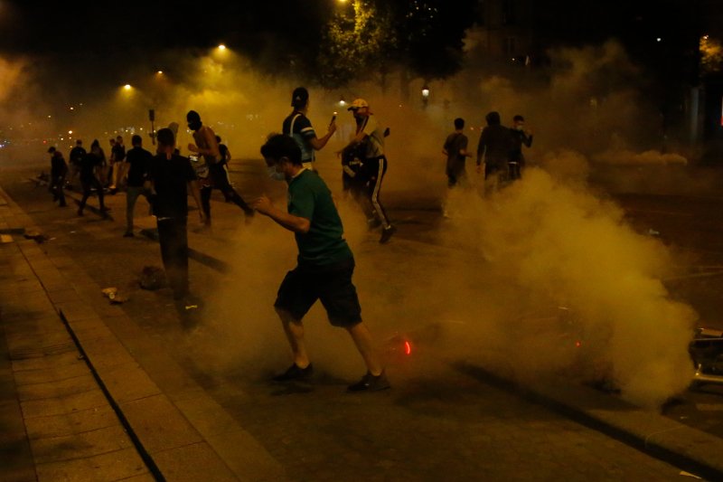 Επεισόδια και συλλήψεις στο Παρίσι μετά τον τελικό