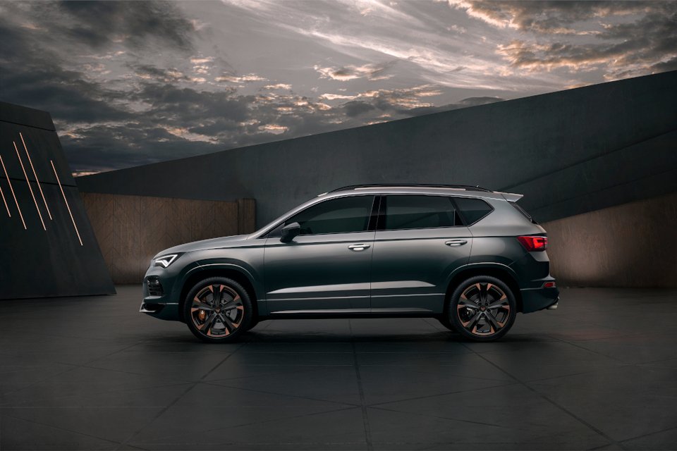 Tο Cupra Ateca ανανεώνεται