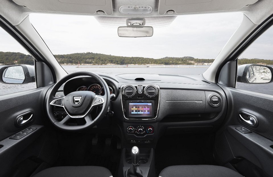 Στην Ελλάδα το 7θέσιο Dacia Lodgy