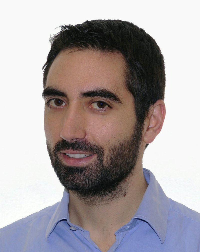 Ο Κωνσταντίνος Γ. Δακής είναι ιατρός, ειδικευόμενος Νευρολογίας στο Ιπποκράτειο Νοσοκομείο Θεσσαλονίκης.