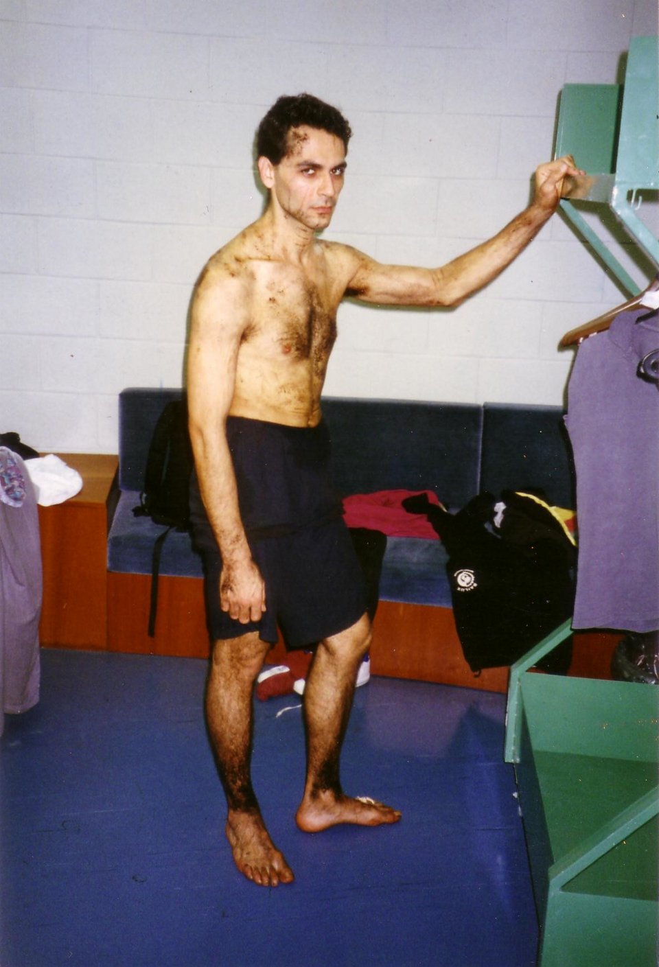 Εκανε πρόβες, χόρευε, επί 14 ώρες την ημέρα. Κάποιες φορές έπρεπε να ανέβει μπουσουλώντας τα σκαλιά για να μπει εξαντλημένος στο σπίτι του.