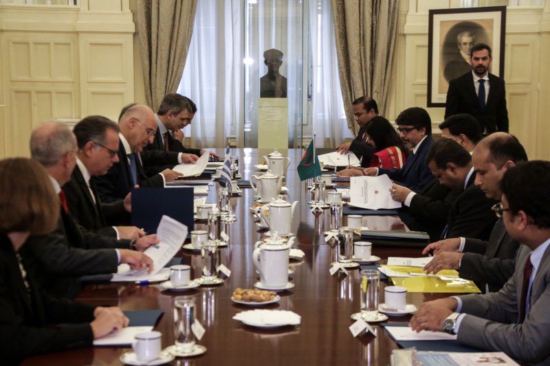 Στιγμιότυπο από την υπογραφή του Μνημονίου Κατανόησης