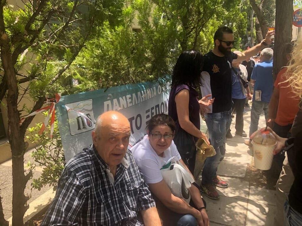 Εργολαβικοί εργαζόμενοι του ομίλου ΔΕΠΑ