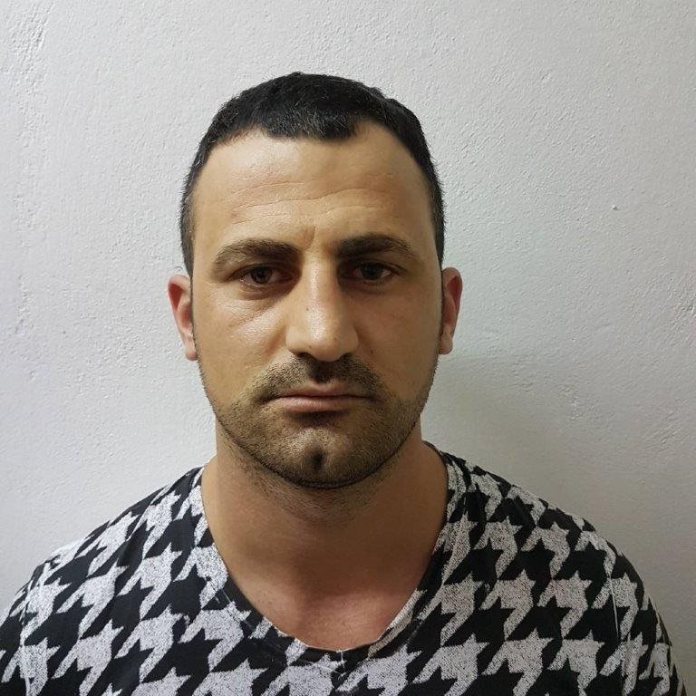 Διαρρήκτης νοτίων προαστίων που αναζητείται