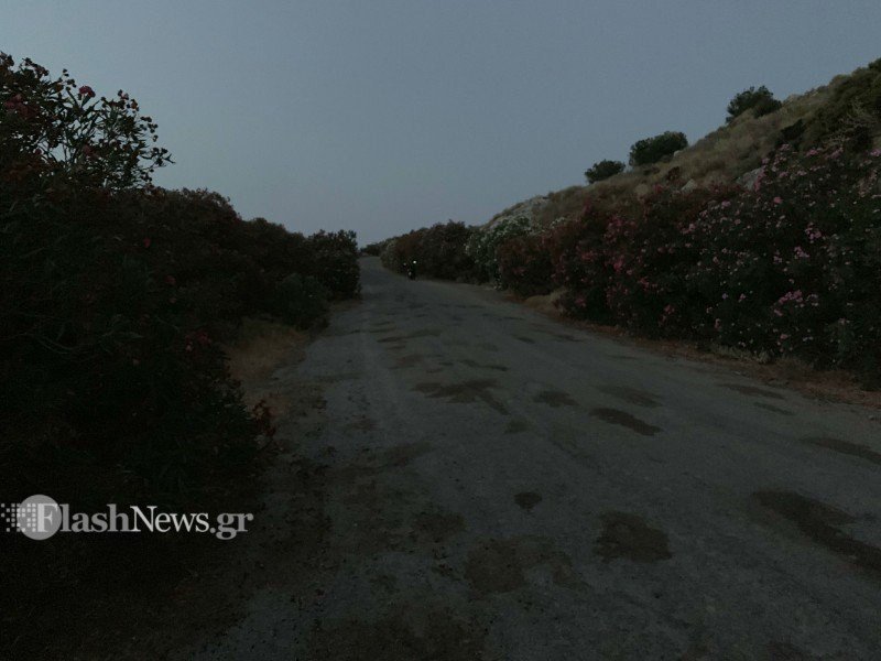Το σημείο όπου της επιτέθηκε ο δράστης είναι αρκετά σκοτεινό και απόμερο