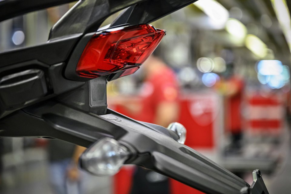 Η Ducati Multistrada V4 με τεχνολογία ραντάρ