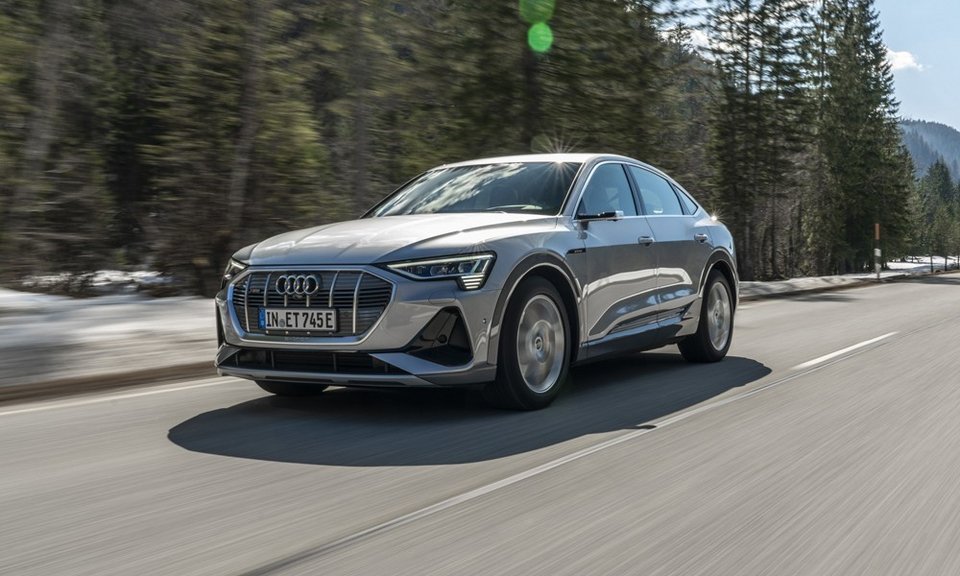 Στην ελληνική αγορά το Audi e-tron Sportback