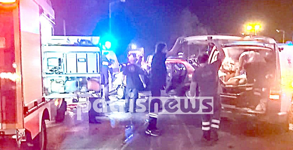 ΕΚΑΒ και Πυροσβεστική στο σημείο .Φωτογραφία: PatrisNews