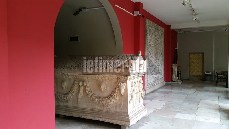Μερικά από τα εκθέματα