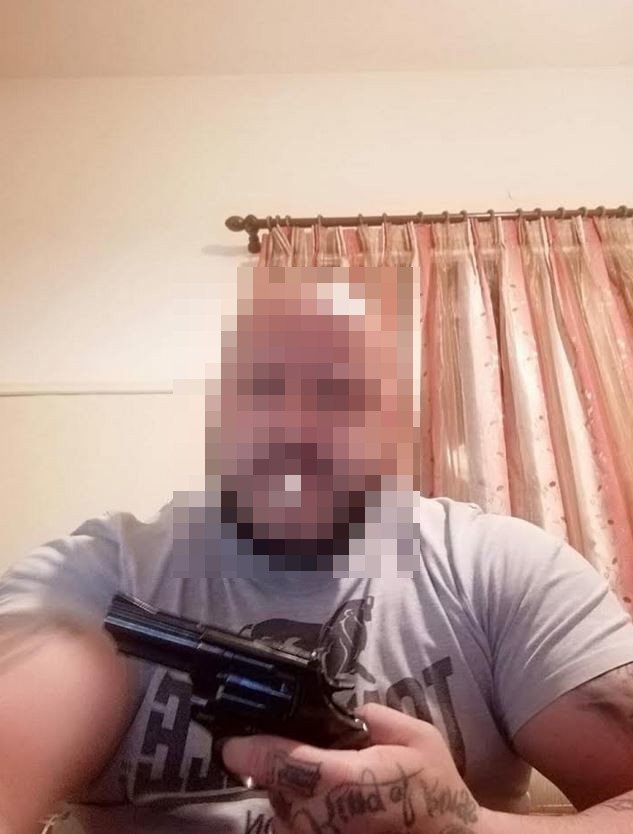 Κύκλωμα εκβιαστών στον Πειραιά: Αυτός είναι ο αρχηγός της συμμορίας