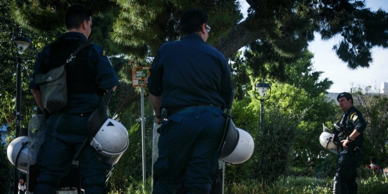 Αστυνομικοί στην πλατεία Αγ. Ιωάννου
